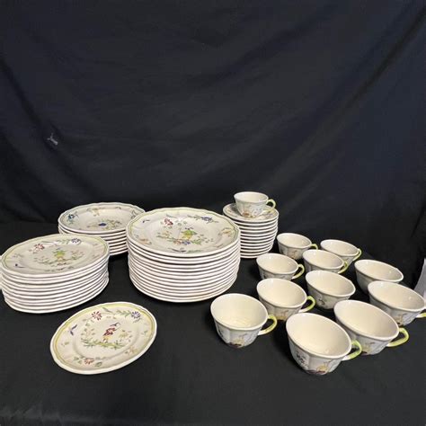 longchamp china dinnerware set